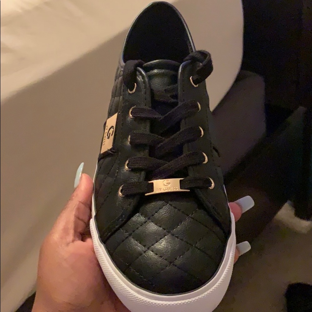 Guess Sneakers